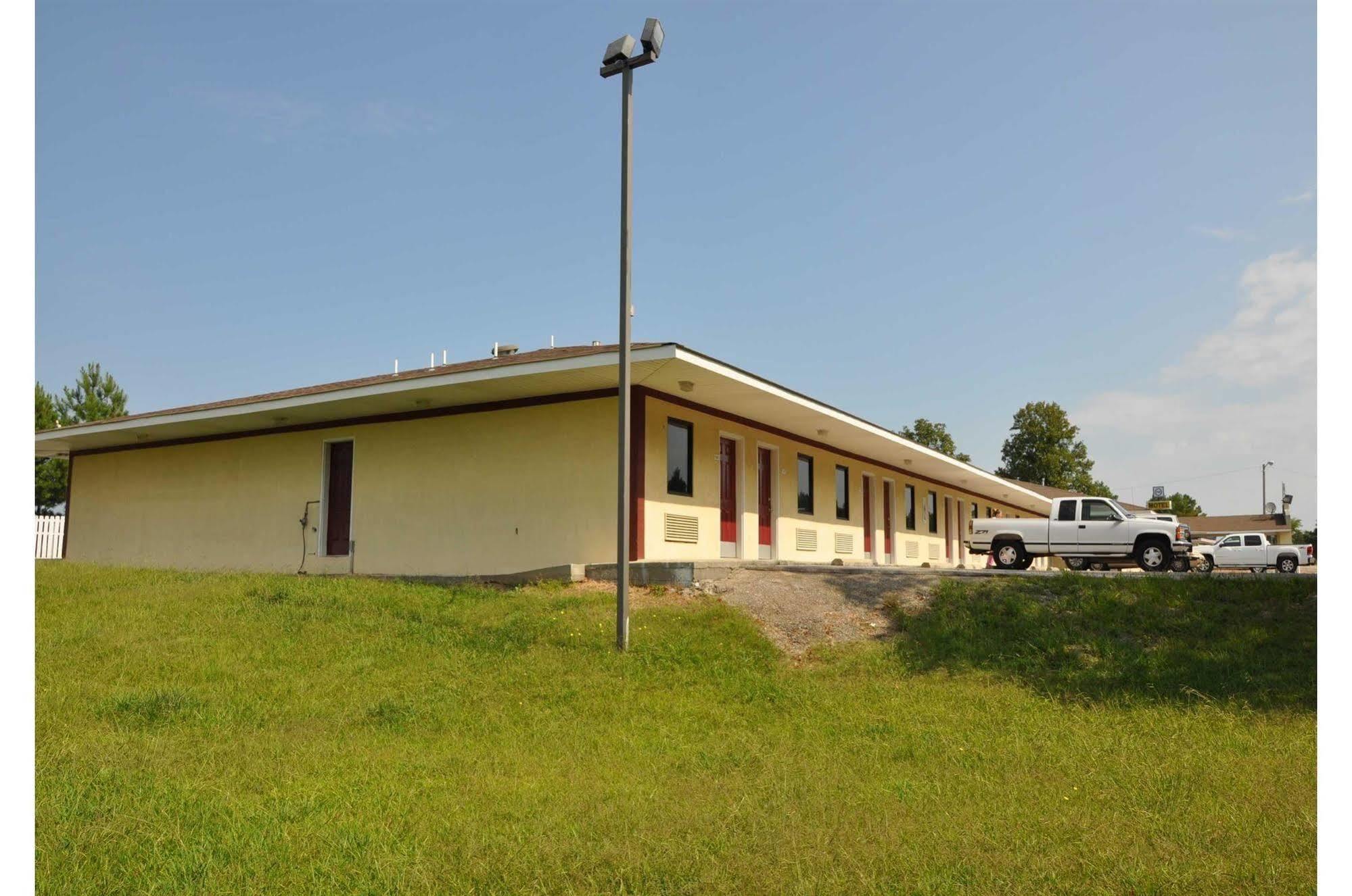Budget Inn Elkmont Bagian luar foto